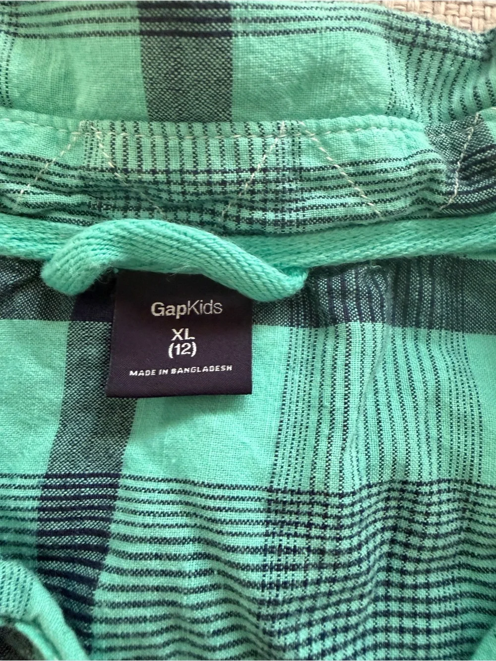 GAP lightweight plaid